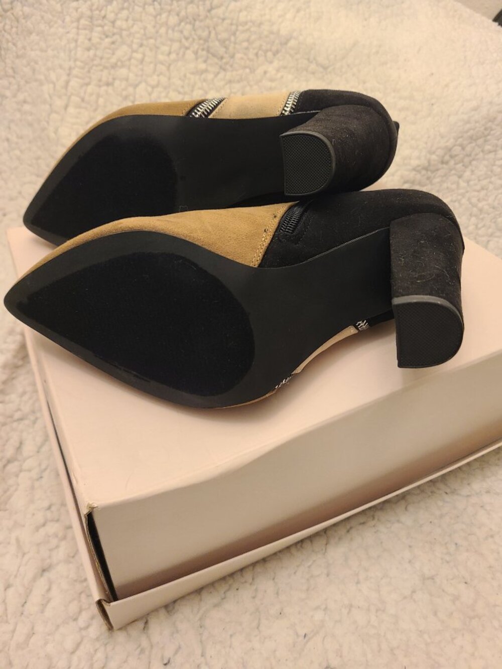Justfab Woman's 8 booties pointed toe-zip up black-brown - Picture 5 of 9